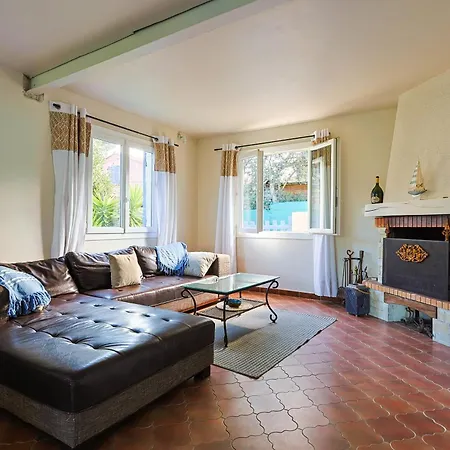 Atypique, Cabanon Bord De Vakantiehuis